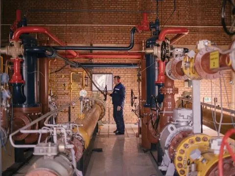 Đang nhập 400 triệu m³ khí đốt Nga mỗi năm, quốc gia châu Âu ‘bắt tay’ Mỹ xây đường ống mới để mua LNG của Washington, quyết đoạn tuyệt năng lượng Moscow