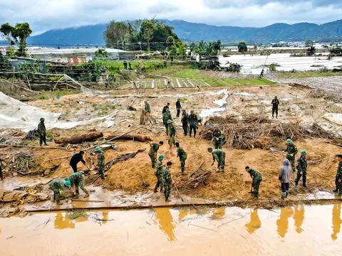 Lũ trên sông Đa Nhim tiếp tục hạ, thủy điện Đồng Nai 3 và 4 sẽ giảm lưu lượng xả nước