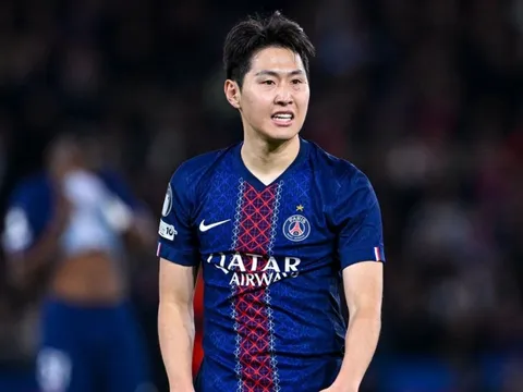 Lee Kang-in tỏa sáng