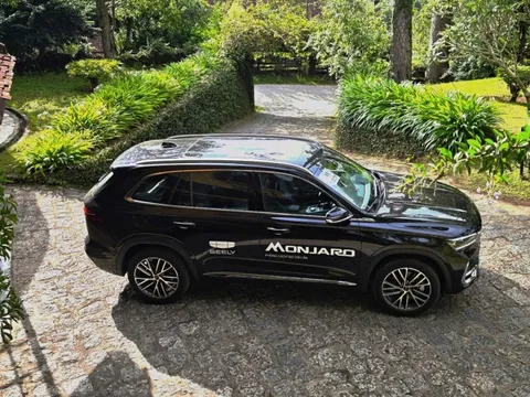 Ôtô Trung Quốc - nhìn lại một năm 'khuấy động' thị trường xe Việt