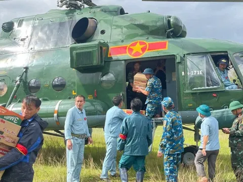 Bộ Quốc phòng: Tổng lực giúp dân sửa chữa nhà cửa, nhà xưởng, hoàn thành trước 30-11