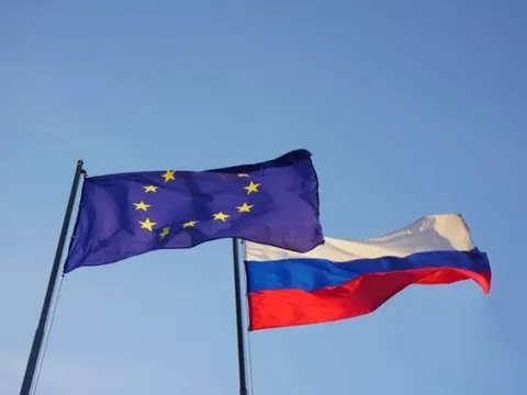 Tung liên tiếp 19 gói trừng phạt Nga, EU bị Mỹ ‘chê’ thẳng