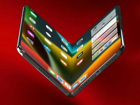 iPhone gập lộ diện