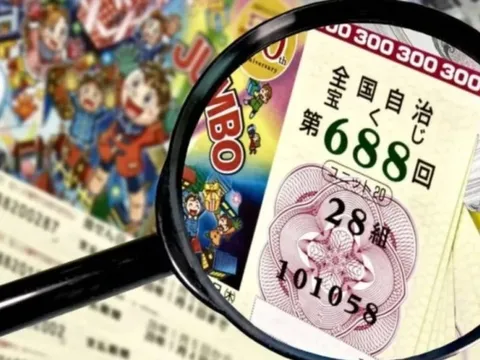 Người đàn ông trúng số cả triệu đô nhưng giấu vợ tiêu xài một mình