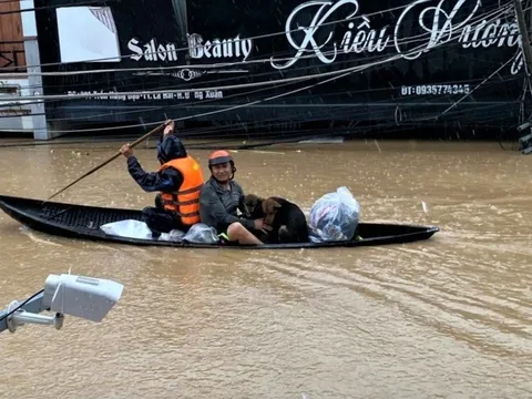 Bác sĩ cảnh báo loạt bệnh dễ bùng phát sau lũ