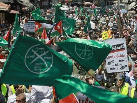 Ông Trump mạnh tay với phong trào Anh em Hồi giáo ở Trung Đông