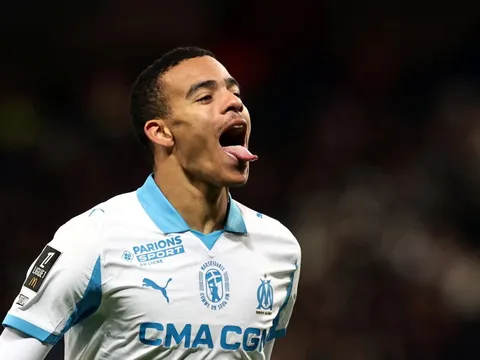 Greenwood thay đổi ngoạn mục