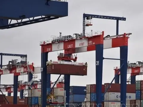 Mỹ ra điều kiện để giảm thuế thép cho EU