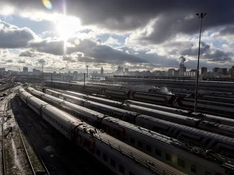 Nuôi hơn 700.000 lao động, 'phong vũ biểu' của nền kinh tế Nga gánh khoản nợ hơn 50 tỷ USD, Moscow sốt sắng tìm cách giải cứu