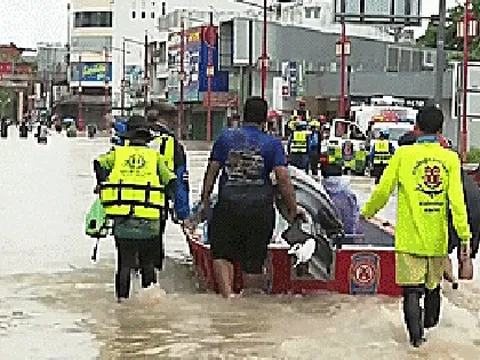 Mưa lũ gây tổn thất nặng nề ở Đông Nam Á