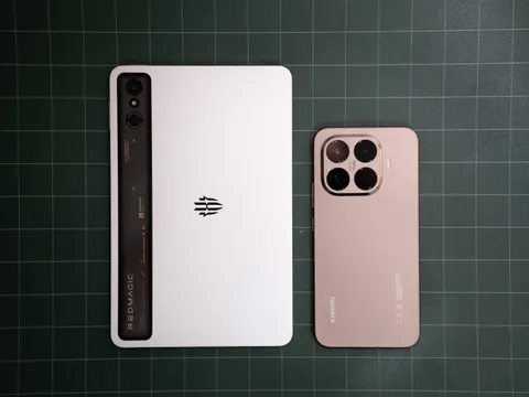 Đối thủ của iPad mini