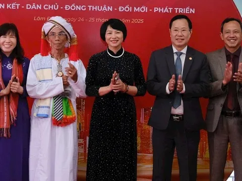 Bà Phạm Thị Phúc tiếp tục giữ chức Chủ tịch Ủy ban MTTQ Việt Nam tỉnh Lâm Đồng