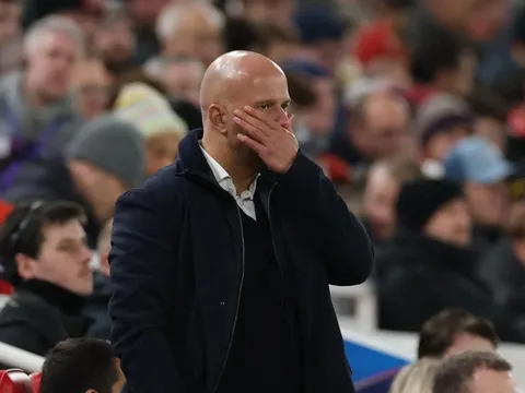 Phản ứng của HLV Slot trước nguy cơ bị sa thải