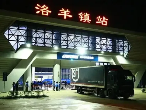 Trung Quốc: Tàu hỏa đâm vào nhóm công nhân, 11 người thiệt mạng, 2 người bị thương