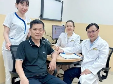 Kỹ thuật đặc biệt giúp người đàn ông tìm lại nụ cười sau hơn một năm bị co giật nửa mặt