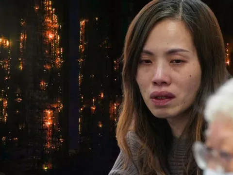 Biển lửa nuốt trọn 3 tòa chung cư với 4000 cư dân sinh sống tại Hong Kong: Hàng trăm cuộc gọi cầu cứu đổ về, cư dân hoảng loạn tìm người thân