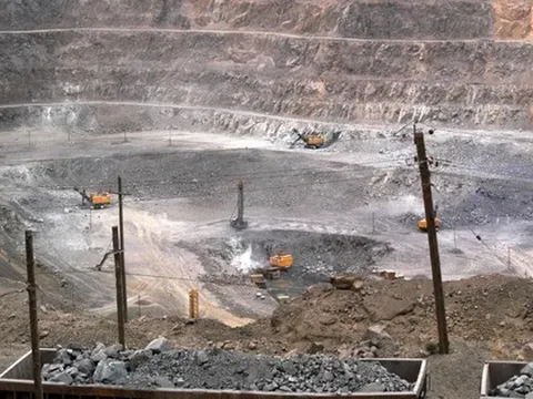 Đất hiếm - cuộc chiến "vàng công nghiệp"