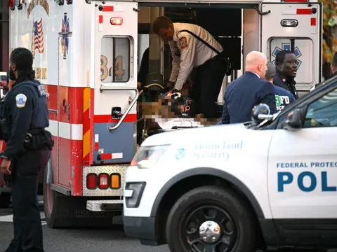 Vệ binh Quốc gia Mỹ bị 'phục kích' gần Nhà Trắng - Ông Trump nhấn mạnh 'mối đe dọa an ninh quốc gia'