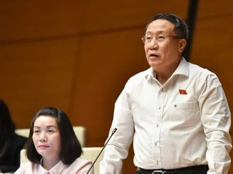 ĐBQH: Ưu đãi lớn mà không kèm chuyển giao công nghệ thì "mãi làm công xưởng"