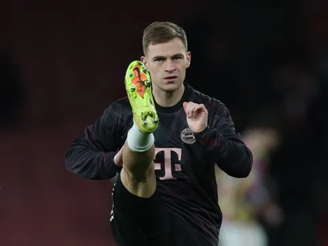 Kimmich 'chê' Arsenal: 'Toàn bóng chết và bóng dài'