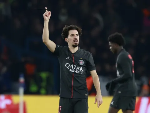 Hat-trick để đời của Vitinha