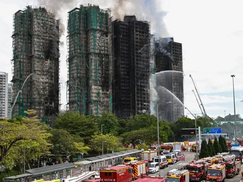 Cháy chung cư ở Hong Kong: 55 người chết, chính quyền kiểm tra khẩn toàn thành phố