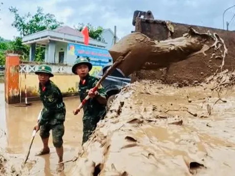 Bộ Quốc phòng: Thần tốc xây dựng, sửa chữa nhà cho dân vùng lũ Nam Trung Bộ, ổn định trước Tết 2026