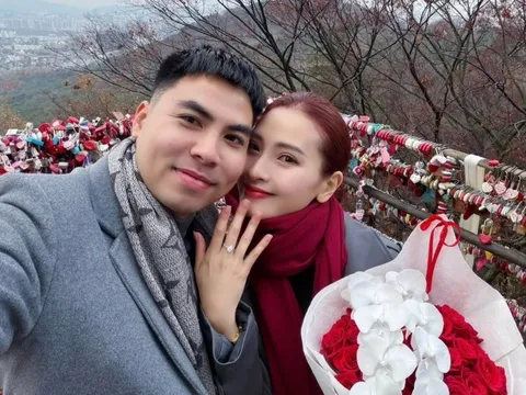 Lời cầu hôn hài hước của Đức Huy với MC Mù Tạt