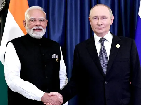 Ông Putin thăm Ấn Độ giữa lúc quan hệ Nga - Ấn - Mỹ phức tạp