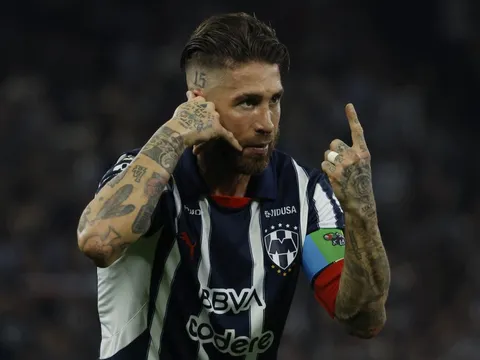Sergio Ramos nghĩ lớn