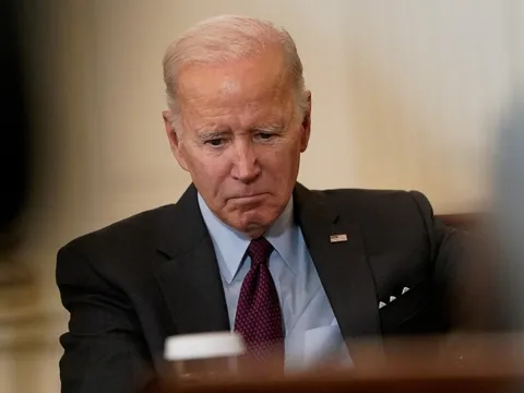 Ông Trump tuyên bố hủy toàn bộ sắc lệnh không do ông Biden 'tự tay ký'