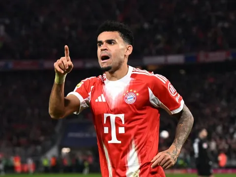 Phút bù giờ điên rồ trong ngày Bayern Munich thắng nhọc