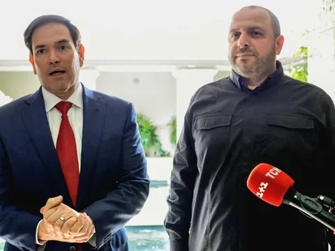 Tin tức thế giới 1-12: Tín hiệu tốt cho thỏa thuận Ukraine-Nga; Mỹ bắn tiếng với lãnh đạo Venezuela