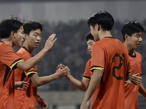 Sức mạnh hủy diệt của U17 Trung Quốc