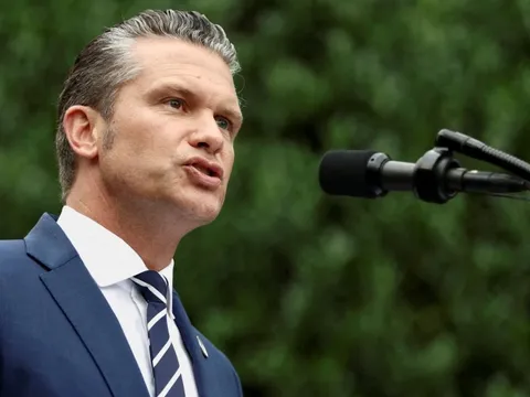 Đảng Cộng hòa phản ứng gay gắt chỉ thị của ông Hegseth