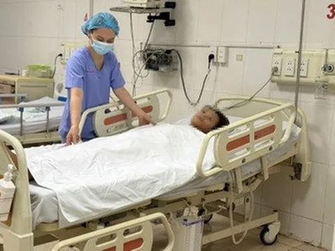 Cứu sống bệnh nhi 15 tuổi mắc bệnh truyền nhiễm nguy hiểm