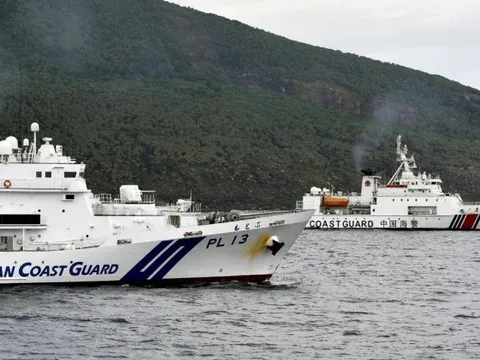 Trung Quốc - Nhật Bản khẩu chiến quanh vụ đối đầu ở Senkaku/Điếu Ngư