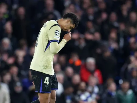 Sao Barcelona xin nghỉ thi đấu vì khủng hoảng tâm lý