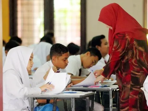 Malaysia trình dự luật ngăn bạo lực học đường, xem xét lập tòa án chống bắt nạt