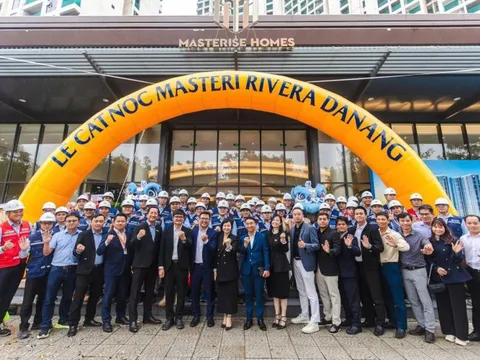 Masterise Homes chính thức cất nóc dự án Masteri Rivera Danang