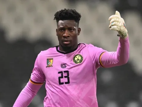 Cú sốc với Onana