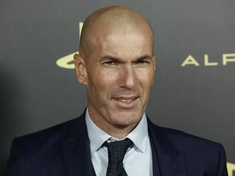 Real Madrid cân nhắc đưa Zidane trở lại