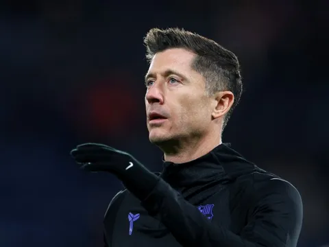 Quả phạt đền tệ nhất sự nghiệp Lewandowski