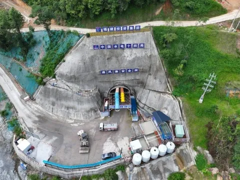 Nhà thầu Trung Quốc bị tố rút ruột công trình thuỷ điện hơn 1 tỷ USD, chính quyền lập tức vào cuộc