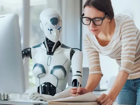 Nghề kiểm toán đối mặt sự sụp đổ của mô hình kim tự tháp, các Big4 đóng băng tuyển dụng và lương khởi điểm