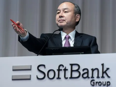 Rơi nước mắt vì phải bán sạch 5,83 tỷ USD cổ phiếu hot nhất nhì Phố Wall, tỷ phú ‘liều ăn nhiều’ giải thích quyết định khiến thị trường bất ngờ