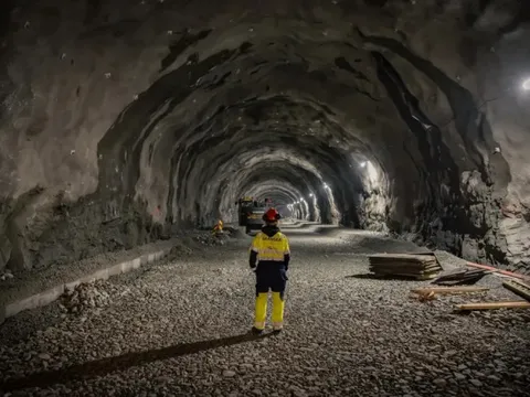 Đẩy nhanh xây dựng đường hầm giao thông dưới biển dài và sâu nhất thế giới