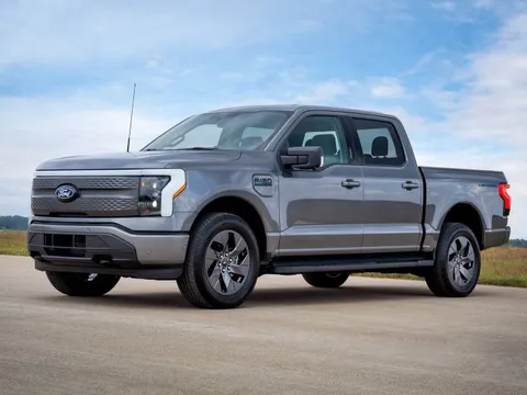 Ford F-150 Lightning bị cáo buộc quảng cáo sai tính năng