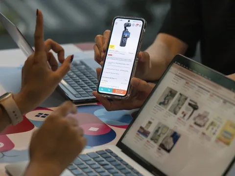 Hàng chính hãng 'lên ngôi' trên sàn thương mại điện tử