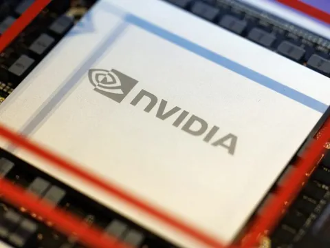 CEO Nvidia gặp Tổng thống Trump, thừa nhận khó khăn